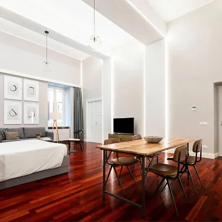 Croce Apartments