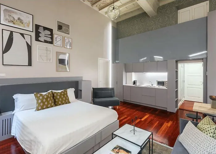 Croce Aparthotel 4*